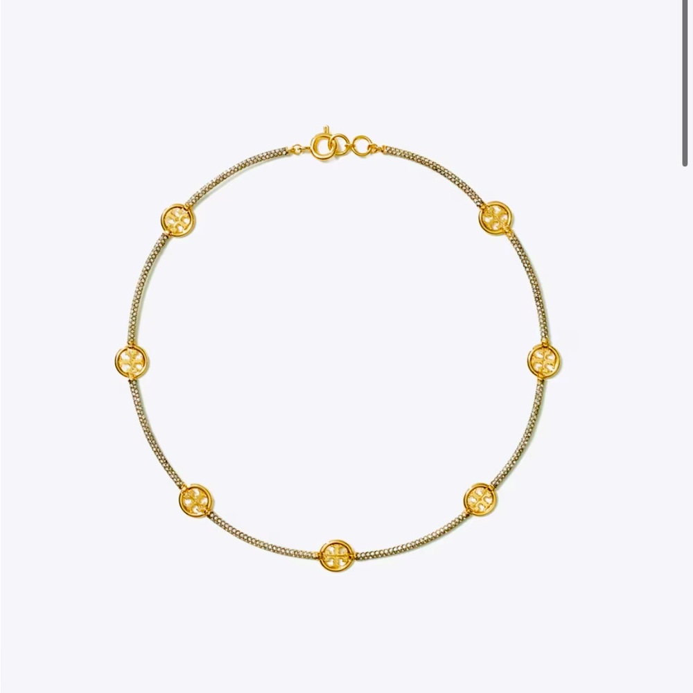 Tory Burch - MILLER PAVÉ NECKLACE

ColorTory Gold / Crystal